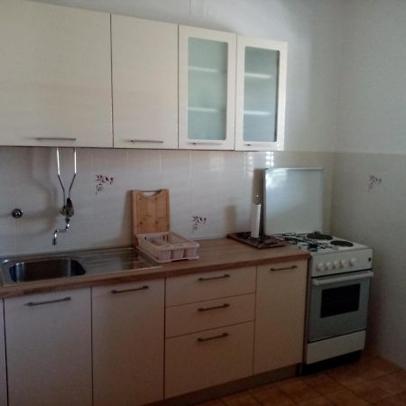 Pave Apartment Betina  Exterior foto